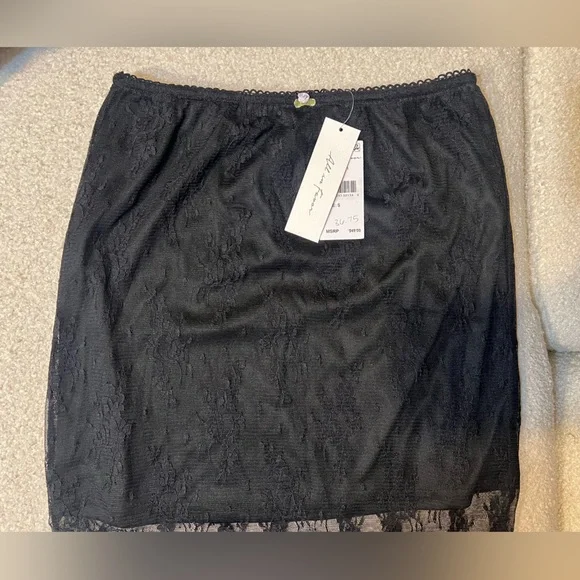 NWT All in Favor Black Lace Skirt - Picture 3 of 5